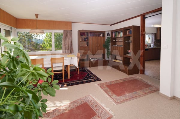 Ein Zuhause mit fantastischer Weitsicht und viel Potenzial 8