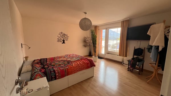 3.5-Zimmerwohung mit grosszügigem Grundriss und Terrasse wartet auf Sie! 6