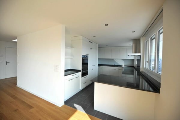 Wunderschöne 3 1/2-Zimmer-Attika-Wohnung mit Cheminée sucht SIE! 2