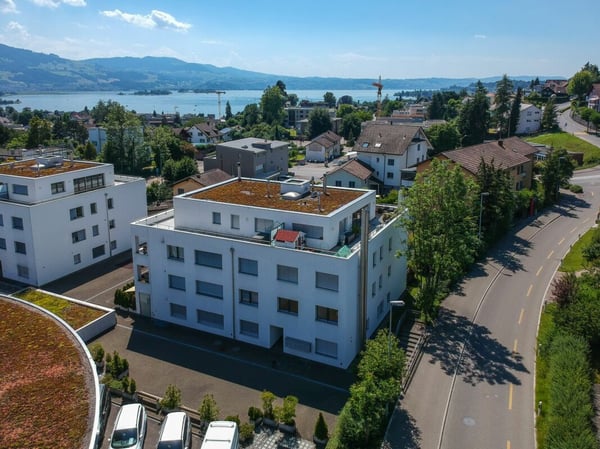 Grosszügige 2.5-Zimmer-Gartenwohnung mit modernem Wohnkomfort 13