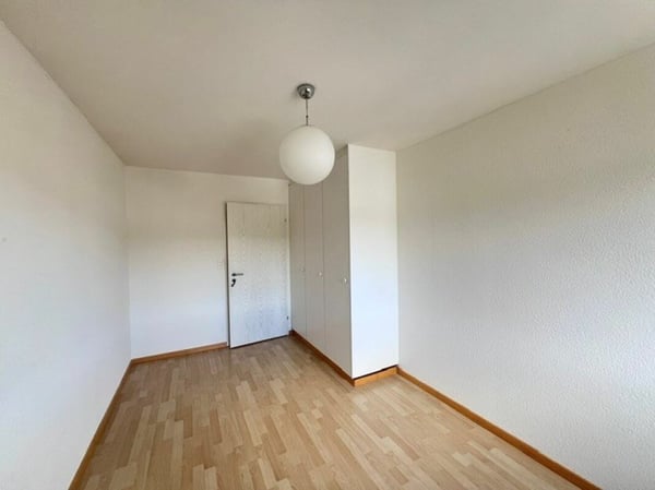 Traumhafte 4.5-Zimmerwohung mit grosszügigem Grundriss und Terrasse sucht Sie! 13