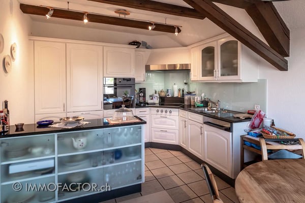 Charmantes Zuhause mit Altbau-Chic, viel Platz & Sonnenbalkon 💕 3