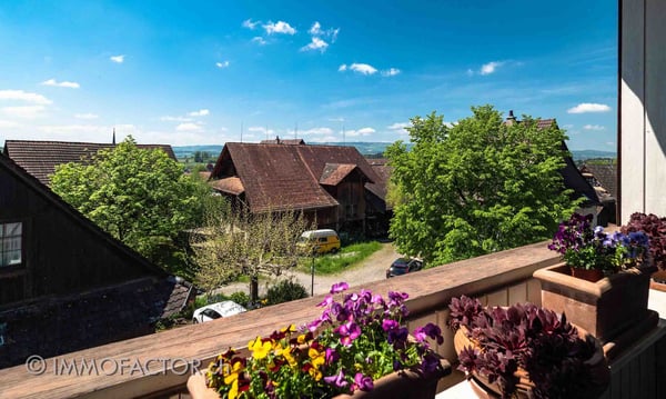 Charmantes Zuhause mit Altbau-Chic, viel Platz & Sonnenbalkon 💕 2