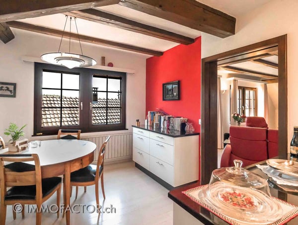 Charmantes Zuhause mit Altbau-Chic, viel Platz & Sonnenbalkon 💕 4