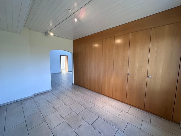 Moderne 3.5-Zimmer-Dachwohnung in Tuggen 14
