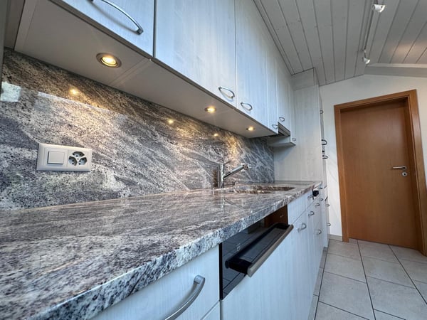 Moderne 3.5-Zimmer-Dachwohnung in Tuggen 9