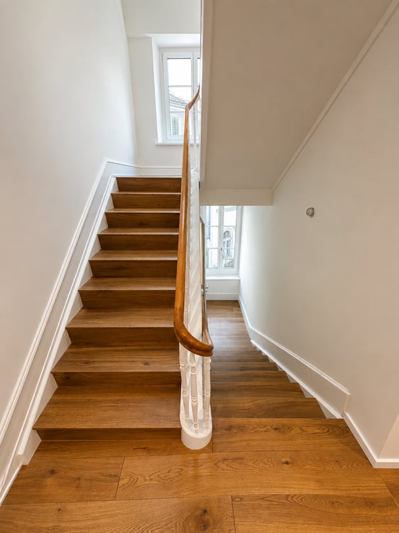 Exklusive 3.5-Zimmer-Maisonettewohnung mit Terrasse 11