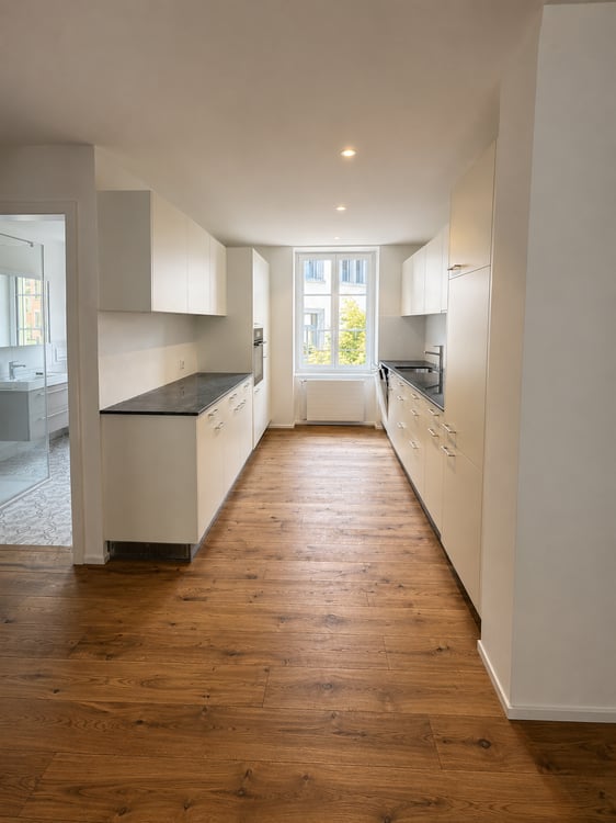 Exklusive 3.5-Zimmer-Maisonettewohnung mit Terrasse 7