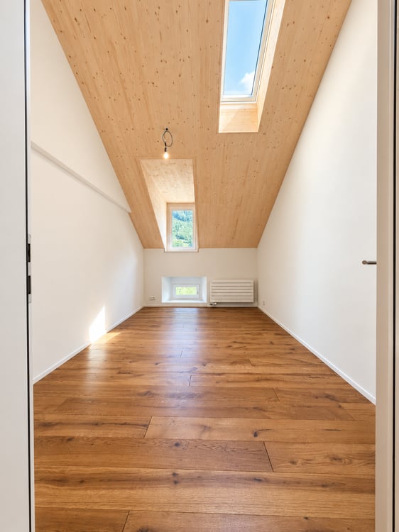 Exklusive 5.5-Zimmer-Maisonettewohnung mit Terrasse 13