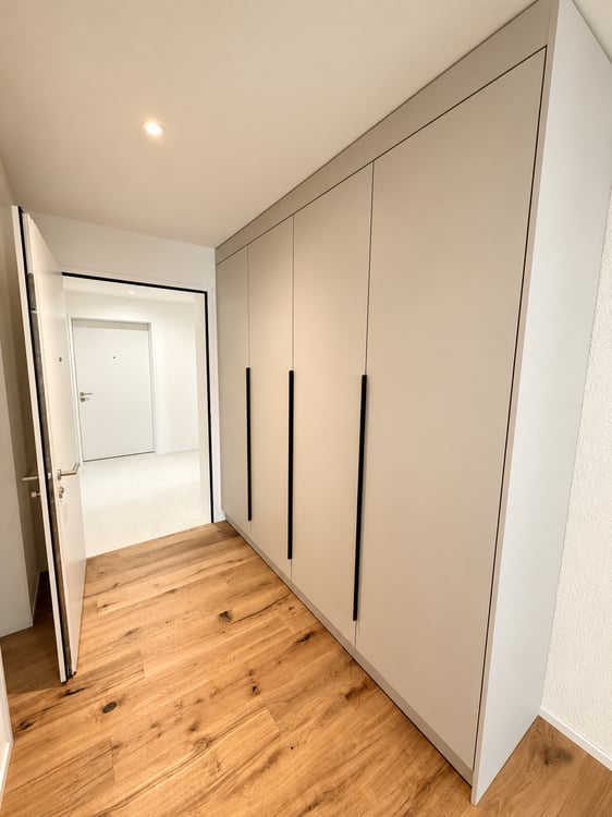 Moderne 3.5-Zimmer-Wohnung im Neubau in Glarus – sofort verfügbar! 4