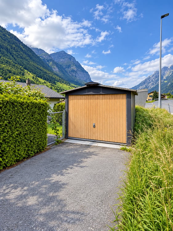 Charmantes 4.5-Zimmer-Einfamilienhaus mit grosszügigem Garten und herrlicher Bergsicht 2