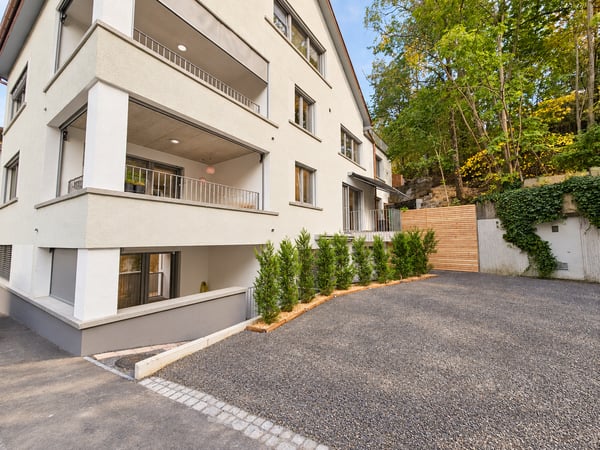 Modernes 1.5-Zimmer-Studio im Neubau an der Bankstrasse, Glarus
