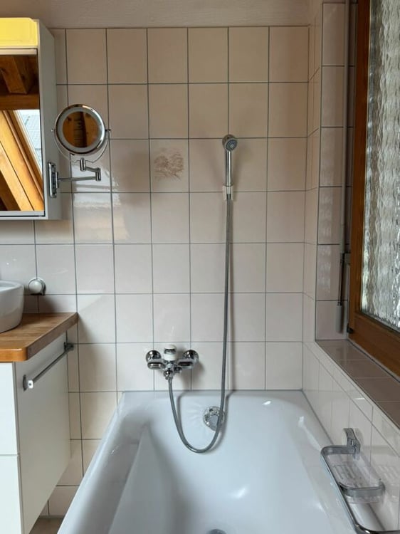 Gemütliche 2 1/2-Zimmer-Dachwohnung 11