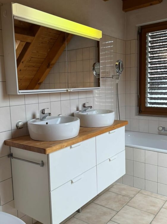 Gemütliche 2 1/2-Zimmer-Dachwohnung 9