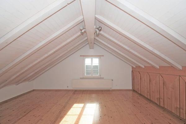 Historisches Mehrfamilienhaus mit 4 Wohnungen in Benken 22