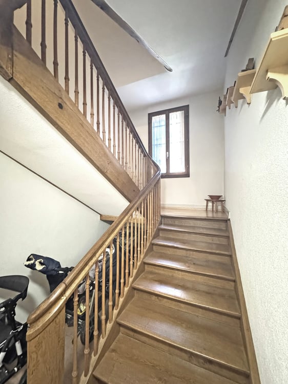 Historisches Mehrfamilienhaus mit 4 Wohnungen in Benken 11