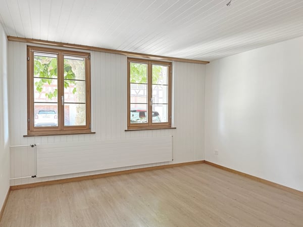 Historisches Mehrfamilienhaus mit 4 Wohnungen in Benken 10