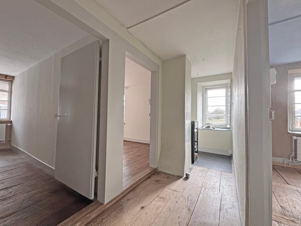 Charmantes Liebhaberobjekt, mit 6½ Zimmer, viel Holz und Wärme 14