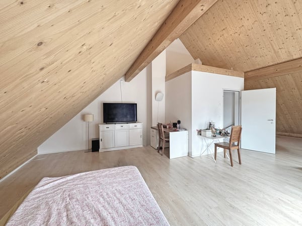 Gepflegtes 1½ Zimmer-Doppeleinfamilienhaus, in ökologischer Holzbauweise 13