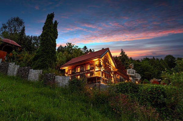 Toggenburger Bauernhaus in einzigartiger Alleinlage mit Ruhe, Aussicht und Geschichte 4