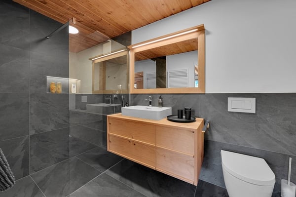 Exklusives 5.5-Zimmer-Chalet in unverbaubarer Aussichtslage in Wildhaus 13