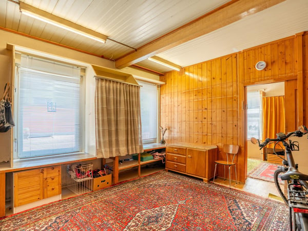 6-Zi. EFH mit Möglichkeit für Einbau Einliegerwohnung / Gewerbeflächen 10