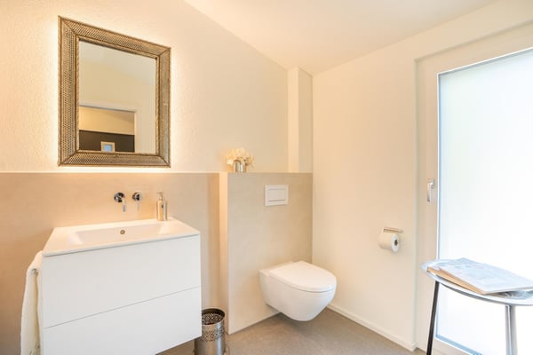 Moderne Wohnoase mit grosser Terrasse und eigenem Gartenanteil 6