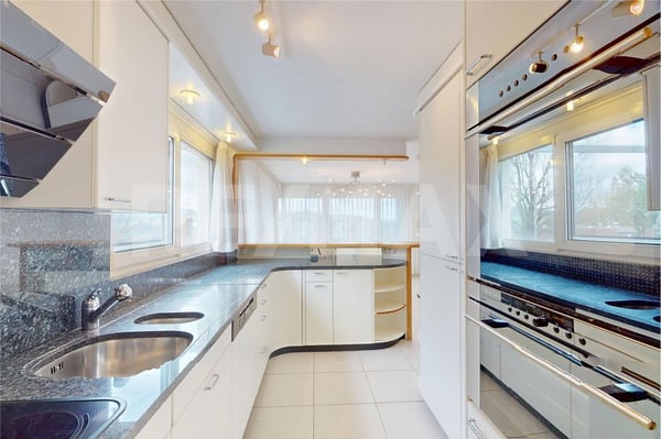 Einladendes Einfamilienhaus mit Gartenidylle am Rosenberg 8