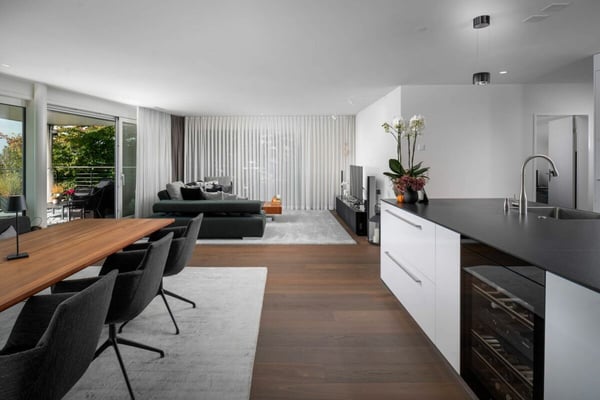 Raum für hohe Ansprüche: Terrassenwohnung im Leisihalden-Quartier 4