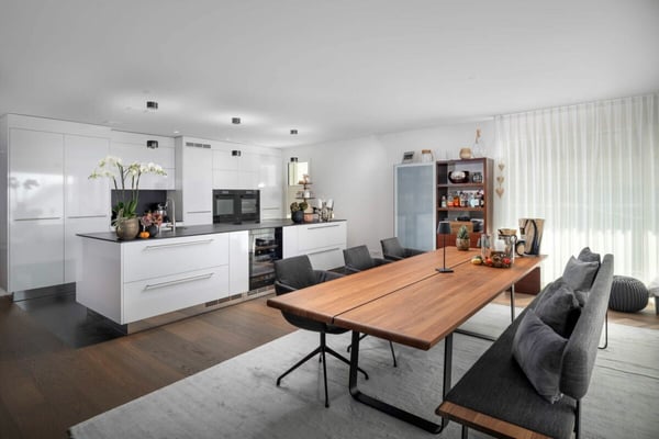 Raum für hohe Ansprüche: Terrassenwohnung im Leisihalden-Quartier 3