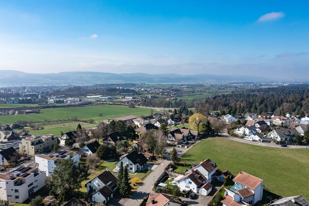 BEZUGSBEREIT AB DEZEMBER 2026! Landwohnen in Stadtnähe: Neubauwohnungen im Herzen des Dorfes
