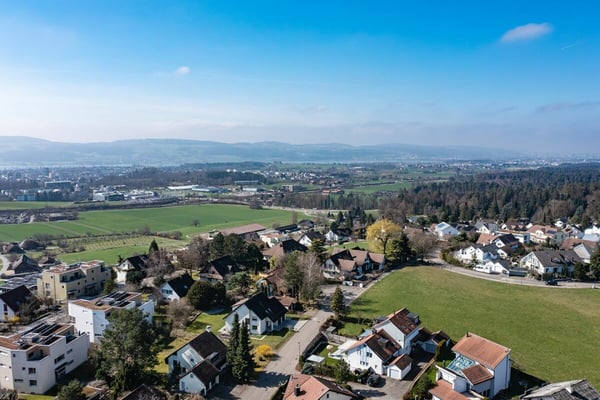 BEZUGSBEREIT AB Januar 2027! Landwohnen in Stadtnähe: Neubauwohnungen im Herzen des Dorfes Wermatswil 10