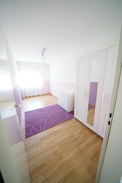 Lichtdurchflutete 4.5 Zimmerwohnung im Dachgeschoss 5