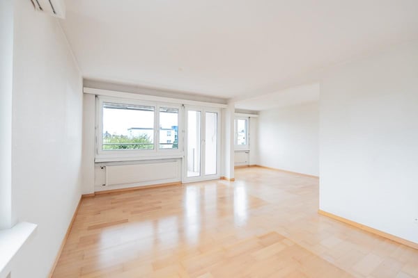 1.5-Zi. Wohnung im 2. OG mit 2 PP 3