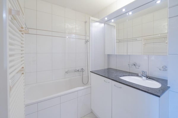 1.5-Zi. Wohnung im 2. OG mit 2 PP 7