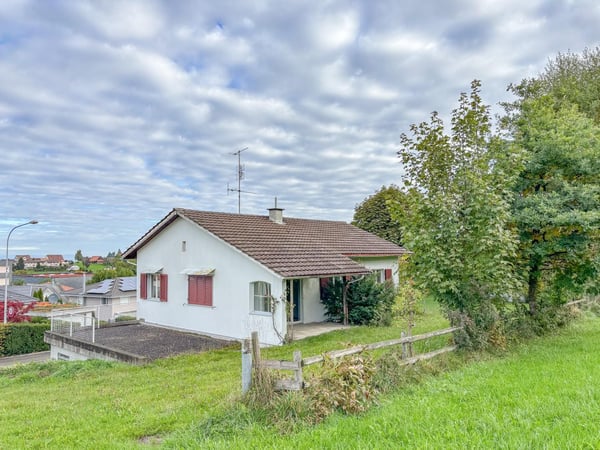 gut besonntes Einfamilienhaus an ruhiger Lage 2