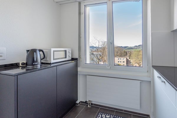 Smart Wohnen - 2.5-Zi. Wohnung mit Balkon und Lift 6
