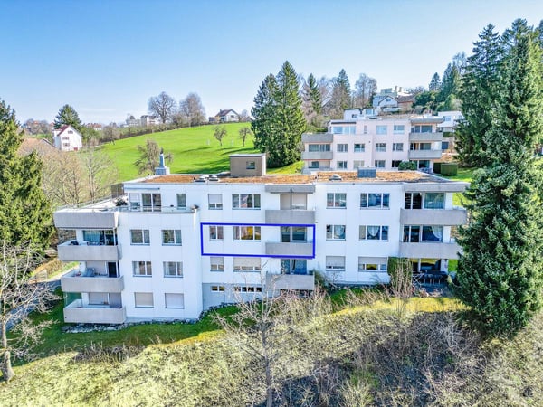 Smart Wohnen - 2.5-Zi. Wohnung mit Balkon und Lift 1