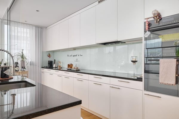 Wohnen mit Weitblick: 3.5-Zi. Wohnung mit Loggia nahe Bodensee 3