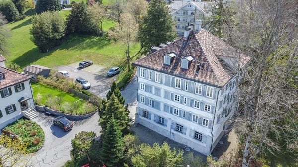 Herrschaftshaus mit Baulandreserve im Herzen von Speicher 3