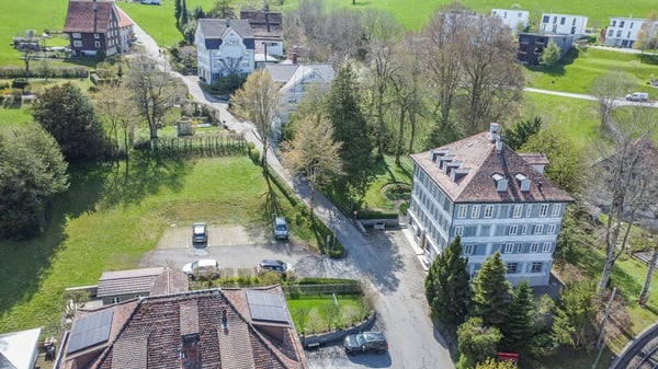 Herrschaftshaus mit Baulandreserve im Herzen von Speicher 1