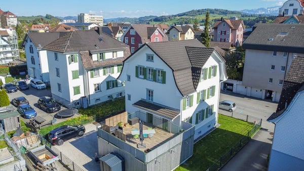 Liebhaberobjekt im Blumenviertel der Stadt 2
