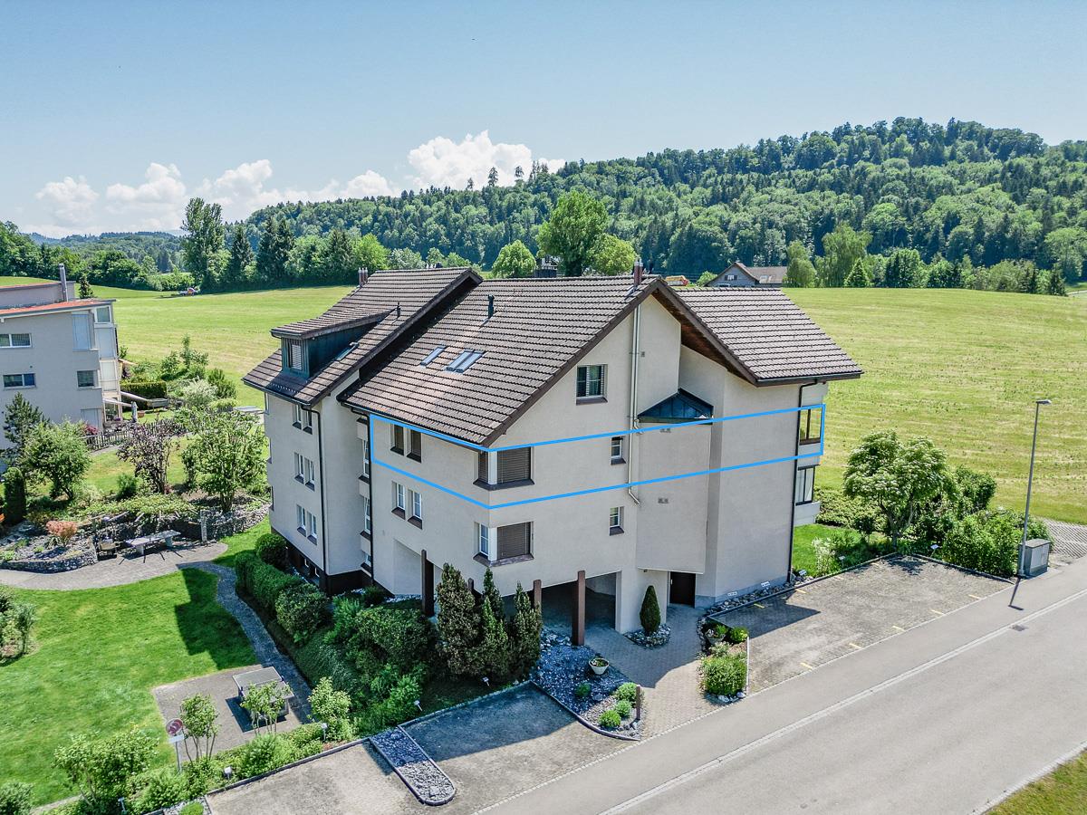 Immobilie in Flawil - Grosse 4.5-Zi. Wohnung im 2. OG mit Lift - Bild 1