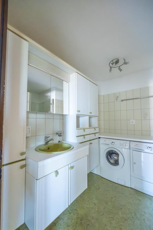Grosse 4.5-Zi. Wohnung im 2. OG mit Lift 8