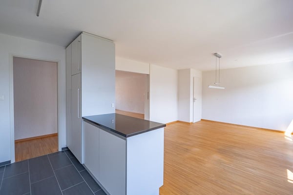 Grosszügige 4.5-/5.5-Zi. Wohnung im 1. OG 3