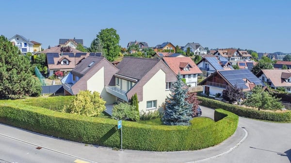 Familienwohnsitz in ländlicher Umgebung
