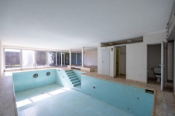 Saniereungsobjekt: grosses EFH an bester Lage 10
