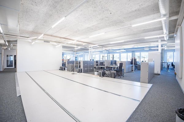 Bezugsbereite Fläche mit 500 m² - 1'350 m² 4