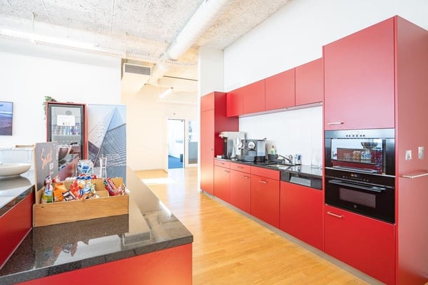 Bezugsbereite Fläche mit 500 m² - 1'350 m² 1