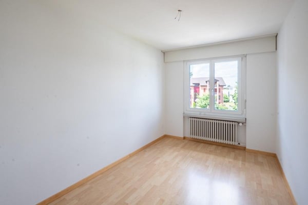 1.5-Zi. Wohnung mit Balkon im DG 4